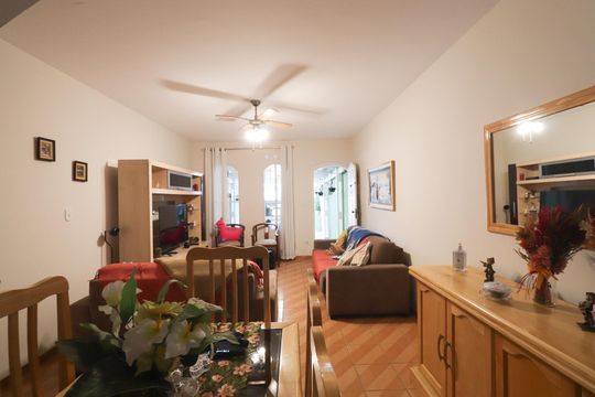 Casa à venda com 3 quartos, 120m² em Parada Inglesa, São Paulo