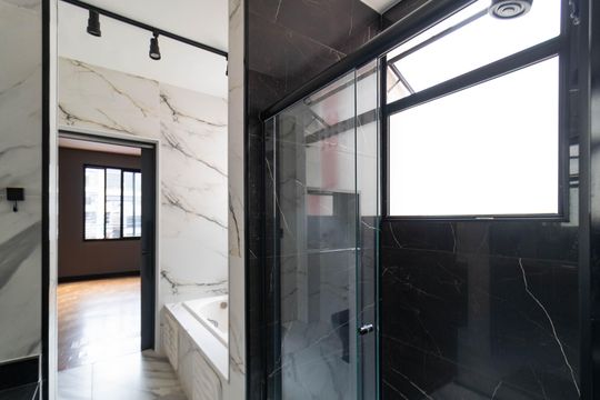 Banheiro da Suíte de apartamento à venda com 1 quarto, 115m² em Perdizes, São Paulo