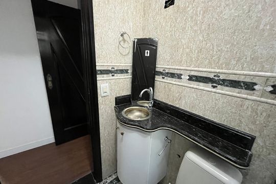 Banheiro de casa à venda com 5 quartos, 250m² em Jardim Santa Cruz (zona Norte), São Paulo