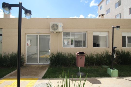 Área comum - Salão de festas de apartamento para alugar com 2 quartos, 41m² em Jardim Carvalho, Porto Alegre