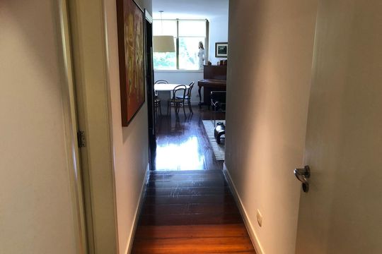 Corredor de apartamento à venda com 4 quartos, 169m² em Indianópolis, São Paulo