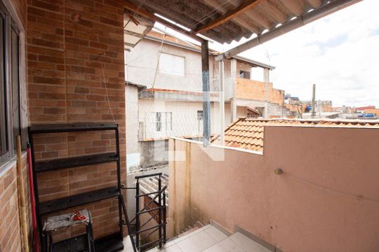 Área externa de casa à venda com 3 quartos, 154m² em Conjunto Habitacional A. E. Carvalho, São Paulo