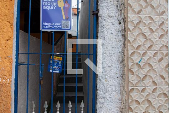 Fachada de casa à venda com 3 quartos, 154m² em Conjunto Habitacional A. E. Carvalho, São Paulo