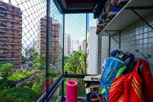 Varanda da Suíte  2 de apartamento à venda com 4 quartos, 210m² em Morumbi, São Paulo