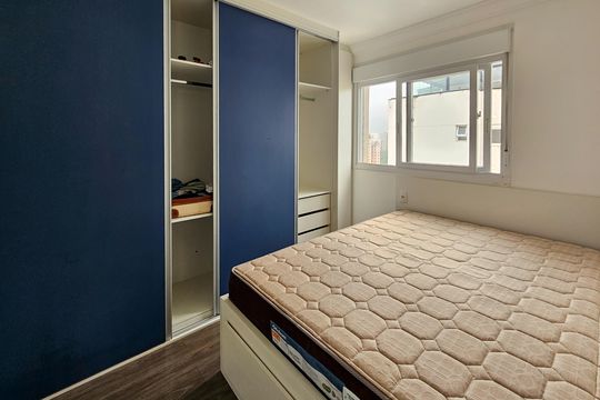 Quarto 2 de apartamento à venda com 3 quartos, 176m² em Campestre, Santo André