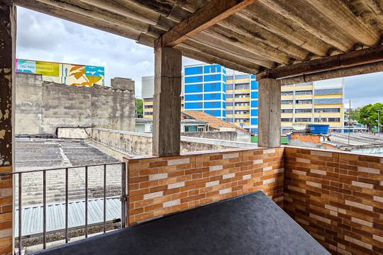 Casa à venda com 3 quartos, 170m² em Vila Bancaria, São Paulo