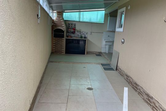 Área externa de casa para alugar com 2 quartos, 120m² em Itaipuaçu, Maricá