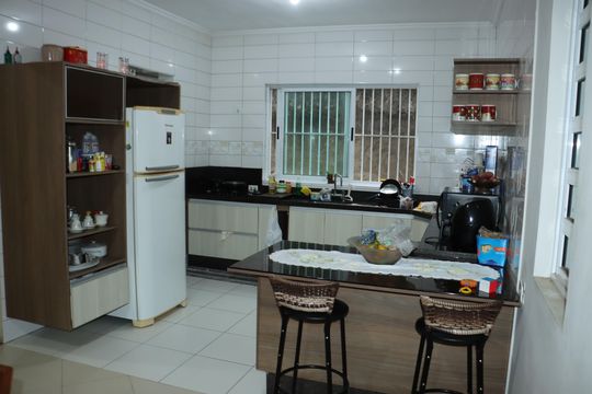 Casa de Condomínio para alugar com 4 quartos, 355m² em Jardim Rosalina, Cotia