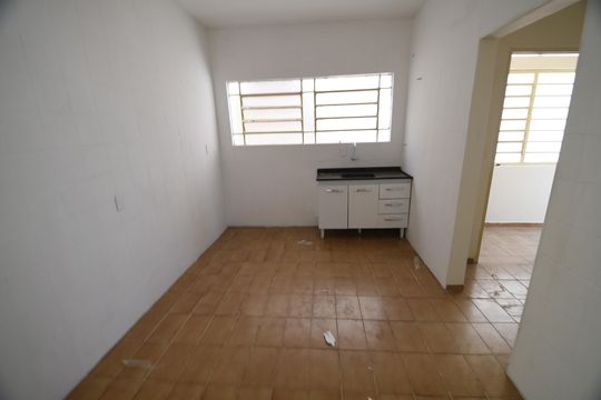 Cozinha de casa para alugar com 2 quartos, 143m² em Jardim Sao Rafael, Campinas
