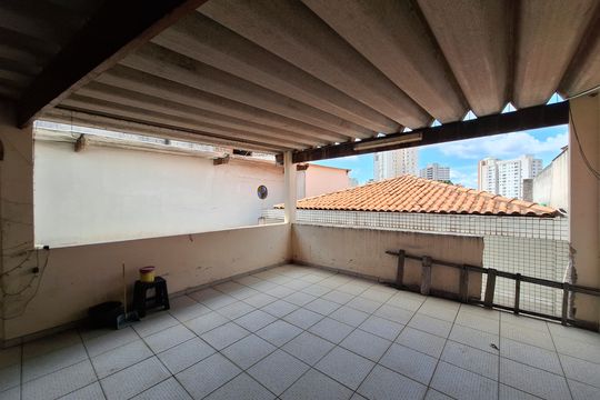 Garagem de casa para alugar com 4 quartos, 250m² em Mandaqui, São Paulo