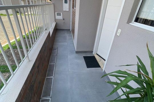 Varanda de casa de condomínio à venda com 3 quartos, 80m² em Fazenda Santa Cândida, Campinas