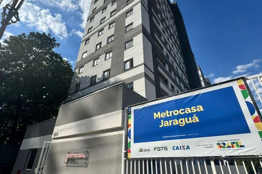 Fachada de kitnet/studio para alugar com 1 quarto, 18m² em Jardim Jaragua (Sao Domingos), São Paulo