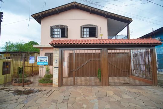 Fachada de casa à venda com 3 quartos, 250m² em Santos Dumont, São Leopoldo