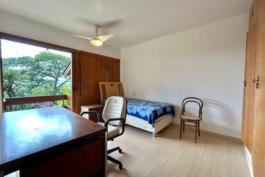 Quarto 3 de casa de condomínio para alugar com 5 quartos, 555m² em Santo Antonio de Lisboa, Florianópolis