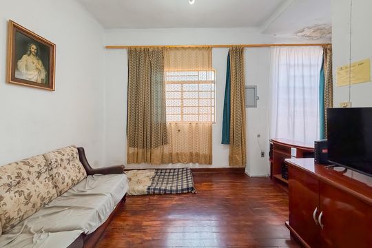 Sala de casa à venda com 3 quartos, 300m² em Vila Dom Pedro I, São Paulo