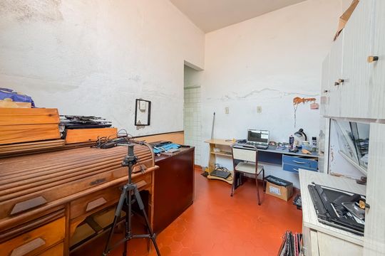 Corredor de casa à venda com 3 quartos, 300m² em Vila Dom Pedro I, São Paulo