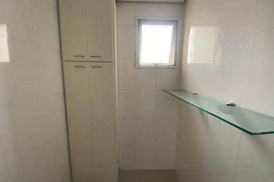 Quarto de Serviço de apartamento à venda com 4 quartos, 245m² em Brooklin, São Paulo