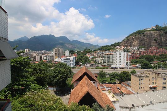 Quarto 1 - Vista de apartamento para alugar com 2 quartos, 67m² em Freguesia (jacarepaguá), Rio de Janeiro
