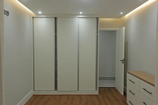 Quarto 1 de apartamento para alugar com 2 quartos, 90m² em José Menino, Santos