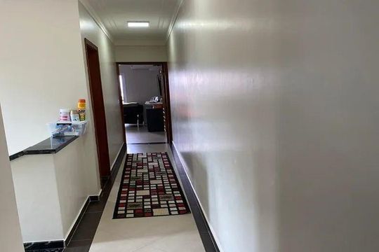 Casa à venda com 3 quartos, 210m² em Parque Sao Domingos, São Paulo