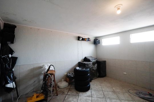 Depósito de casa à venda com 4 quartos, 240m² em Vila Mazzei, São Paulo