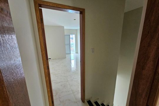 Casa à venda com 2 quartos, 120m² em Jardim Monjolo, São Paulo