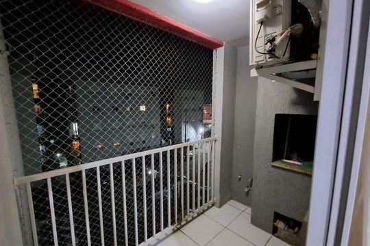 Varanda de apartamento à venda com 2 quartos, 42m² em Igara, Canoas