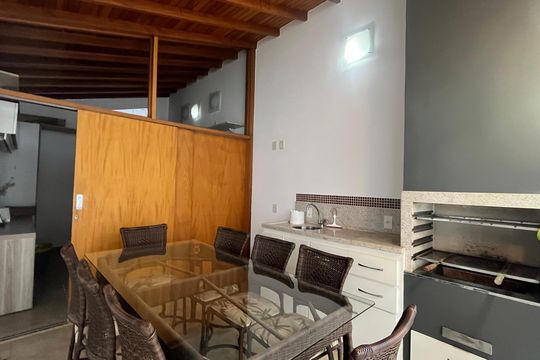 Casa de Condomínio à venda com 4 quartos, 163m² em Vila 31 de Março, Campinas