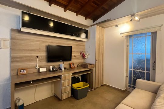 Casa de Condomínio à venda com 4 quartos, 163m² em Vila 31 de Março, Campinas