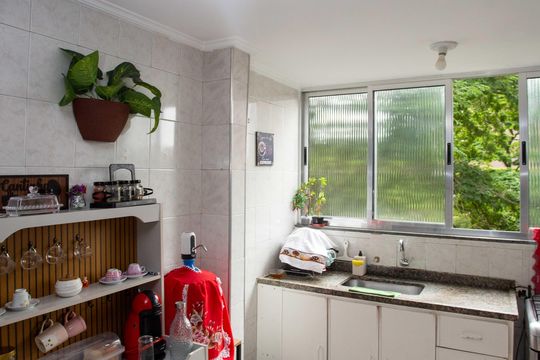Cozinha de apartamento à venda com 2 quartos, 70m² em Jardim Prudência, São Paulo