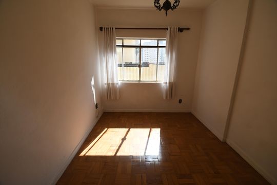Apartamento à venda com 1 quarto, 65m² em Centro, Campinas