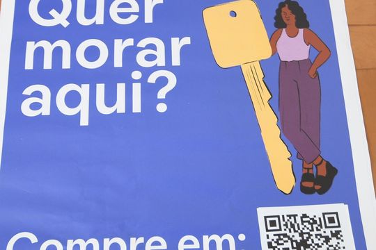 Placa de apartamento à venda com 1 quarto, 65m² em Centro, Campinas