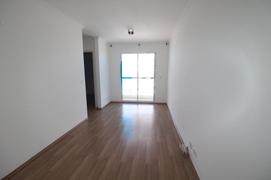 Sala de apartamento para alugar com 2 quartos, 58m² em Jardim do Tiro, São Paulo