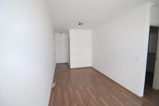 Sala de apartamento para alugar com 2 quartos, 58m² em Jardim do Tiro, São Paulo