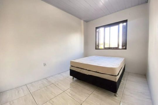Quarto 2 de apartamento para alugar com 2 quartos, 50m² em São José, Canoas