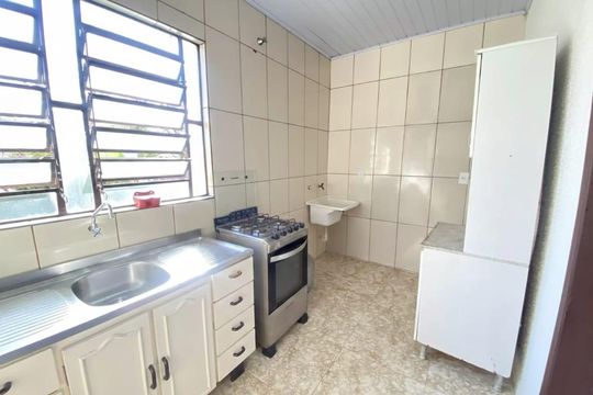 Cozinha de apartamento para alugar com 2 quartos, 50m² em São José, Canoas