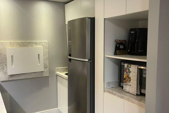 Cozinha de apartamento à venda com 1 quarto, 49m² em Petrópolis, Porto Alegre