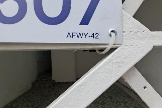 PLACA de casa à venda com 3 quartos, 198m² em Conceicao, Osasco