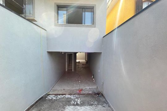 Casa à venda com 3 quartos, 120m² em Vila Catupia, São Paulo