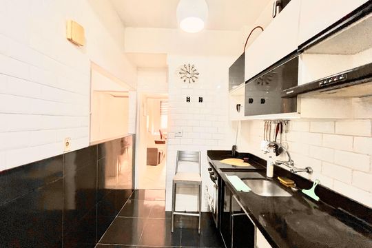 Cozinha de apartamento à venda com 2 quartos, 70m² em Copacabana, Rio de Janeiro