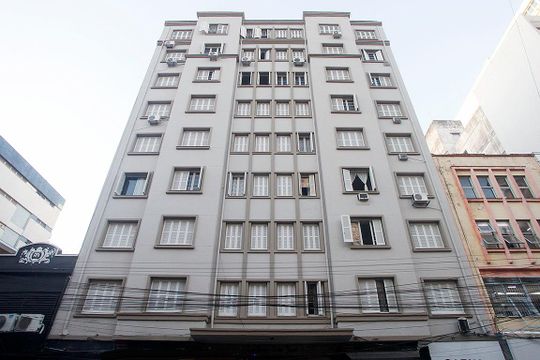 Fachada de apartamento para alugar com 2 quartos, 84m² em Centro Histórico, Porto Alegre