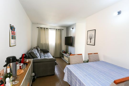 Apartamento à venda com 2 quartos, 50m² em Parque Pinheiros, Taboão da Serra