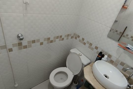 Banheiro de casa à venda com 4 quartos, 136m² em Vila Butantã, São Paulo