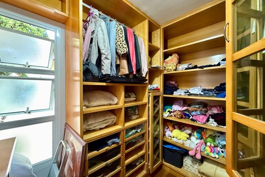 Closet Suíte  de casa à venda com 2 quartos, 150m² em Vila Cruzeiro, São Paulo