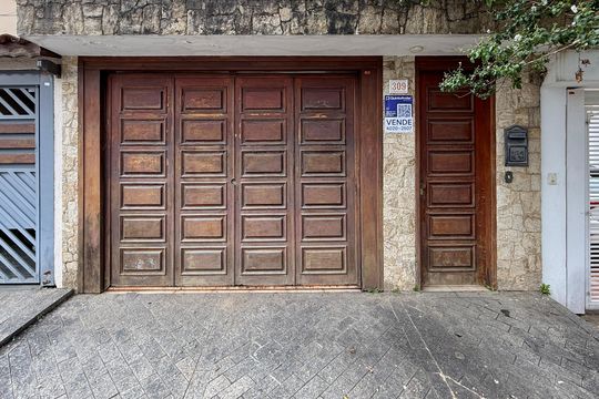 Fachada  de casa à venda com 2 quartos, 150m² em Vila Cruzeiro, São Paulo