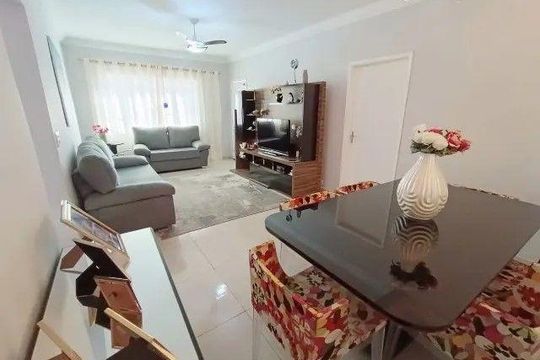 Casa à venda com 3 quartos, 210m² em Vila Bancaria Munhoz, São Paulo