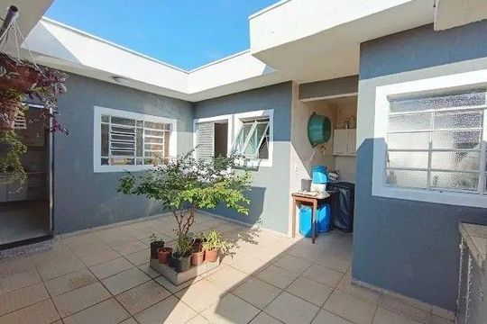 Casa à venda com 3 quartos, 210m² em Vila Bancaria Munhoz, São Paulo