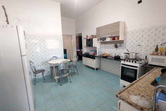 Casa à venda com 2 quartos, 250m² em Vila Palmeiras, São Paulo