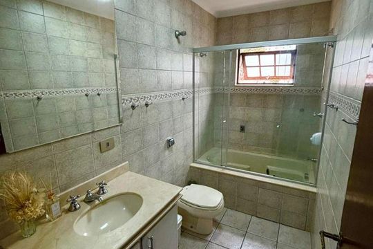 Casa à venda com 3 quartos, 220m² em Vila Albertina, São Paulo