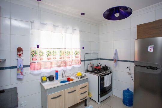 Cozinha Casa 2 de casa à venda com 4 quartos, 175m² em Taboão, Diadema